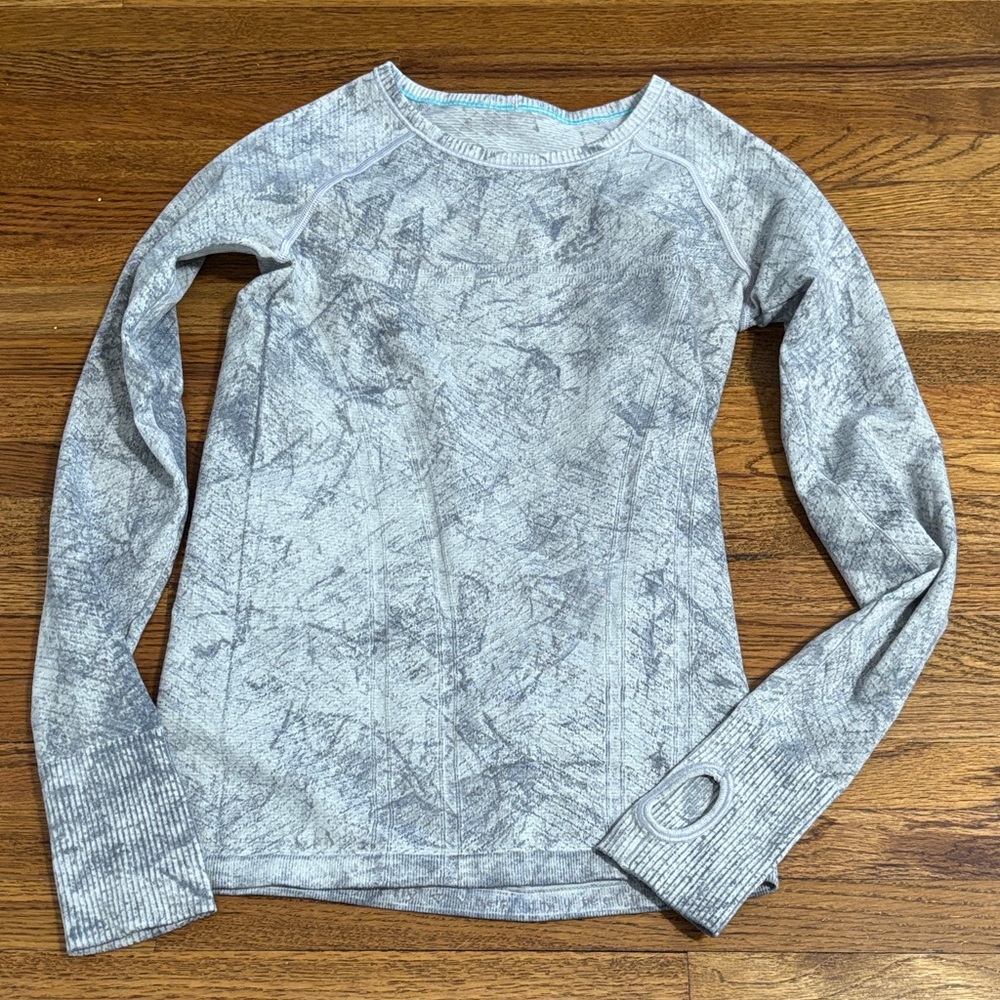 Ivivva girls long sleeve athletic shirt grey